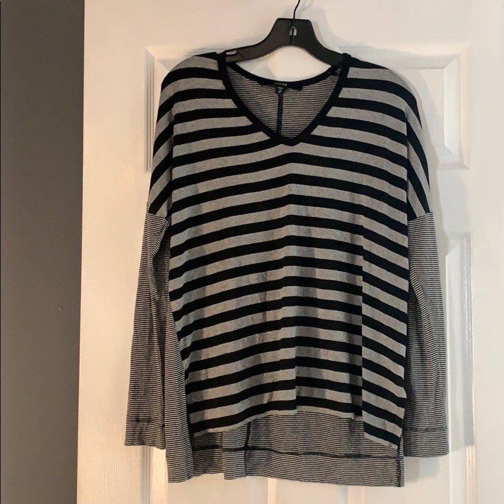 Stripe top